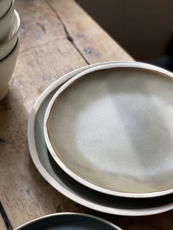 SALLY - Assiette plate grès blanc chamotté